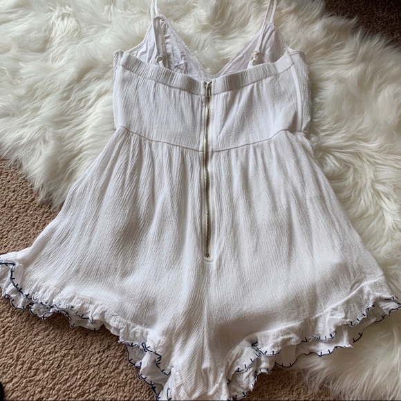 STUNNING ROMPER! - Picture 5 of 6
